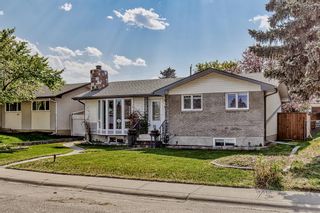 Main Photo: 1027 34 Street SE in Calgary: Albert Park/Radisson Heights Detached for sale : MLS®# A2050547