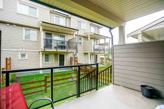 Photo 16: 10 19913 70 Avenue in Langley: Willoughby Heights Townhouse for sale in "The Brooks" : MLS®# R2241267
