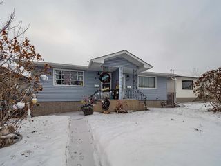 Main Photo: 433 & 433(a) 53 Avenue SW in Calgary: Windsor Park Full Duplex for sale : MLS®# A2014374