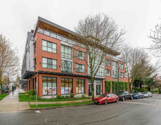 Photo 2: 202 688 E 18TH Avenue in Vancouver: Fraser VE Condo for sale in "The GEM" (Vancouver East)  : MLS®# R2780090