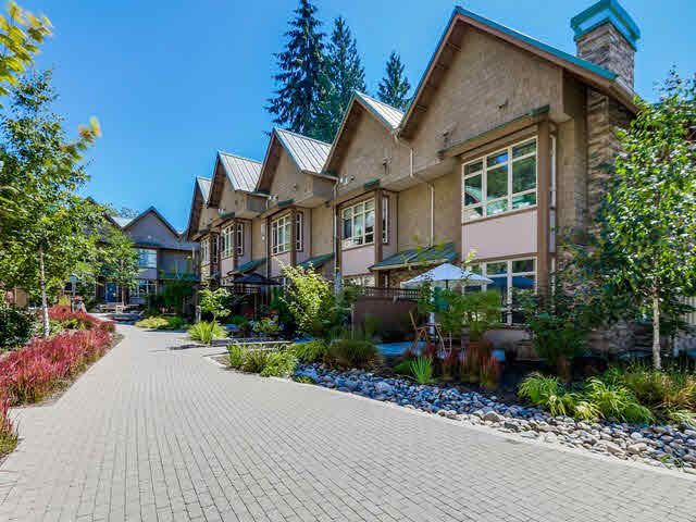 Main Photo: 3320 MT SEYMOUR PARKWAY in : Northlands Townhouse for sale : MLS®# V1137310