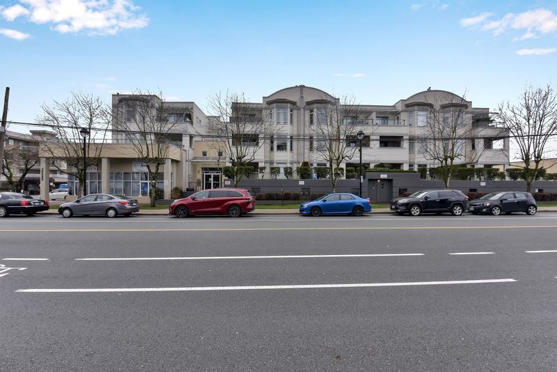 FEATURED LISTING: 305 - 20680 56TH Avenue Langley