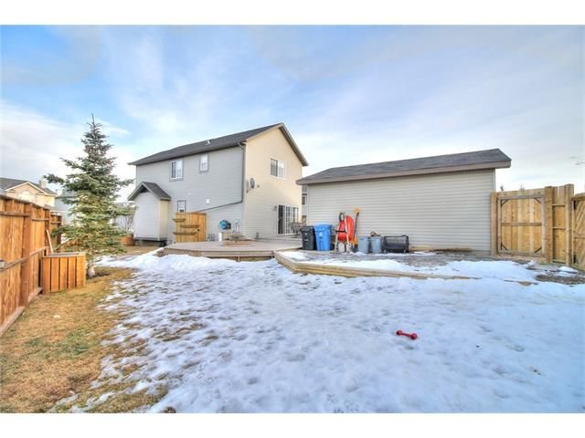 Photo 24: Photos: 35 EVERSYDE Circle SW in Calgary: Evergreen House for sale : MLS®# C4048910