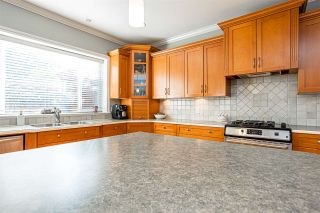 Photo 11: 21060 86A Avenue in Langley: Walnut Grove House for sale in "Manor Park" : MLS®# R2505740