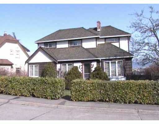 Main Photo: 3862 VALDEZ RD in : Arbutus House for sale : MLS®# V323326