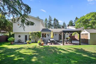 Photo 2: 454 Dressler Rd in Colwood: Co Wishart South House for sale : MLS®# 933455