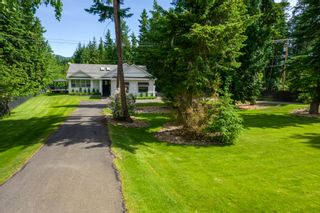 Photo 1: 3823 Zinck Road in Scotch Creek: House for sale : MLS®# 10233239