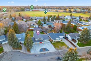 Photo 3: 313 Mount Allison Court in Saskatoon: West College Park Residential for sale : MLS®# SK952023