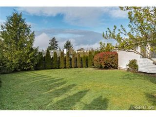Photo 16: 21 6766 Central Saanich Rd in VICTORIA: CS Keating House for sale (Central Saanich)  : MLS®# 697115