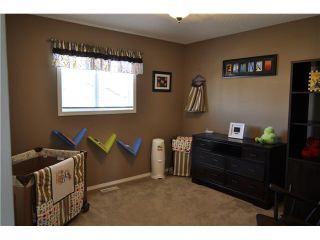 Photo 11: 586 FAIRWAYS Crescent NW: Airdrie Residential Detached Single Family for sale : MLS®# C3581908