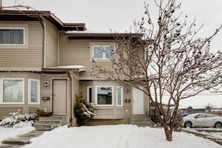 Photo 1: 31 Falshire Terrace NE in Calgary: Falconridge Row/Townhouse for sale : MLS®# A2089833