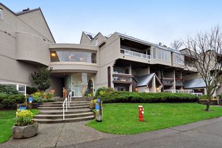 Photo 1: 412 5 K DE K Court in New Westminster: Quay Condo for sale in "QUAYSIDE TERRACE" : MLS®# R2140856