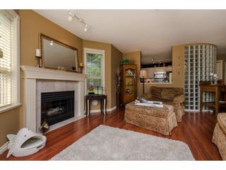 Photo 3: 105 2585 WARE Street in Abbotsford: Central Abbotsford Condo for sale in "The Maples" : MLS®# R2299641