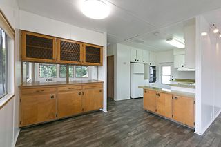 Photo 9: FALLBROOK Manufactured Home for sale : 2 bedrooms : 1120 East Mission RD #71