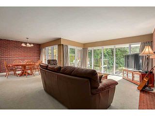 Photo 3: 3698 GLENVIEW Crescent in North Vancouver: Edgemont House for sale : MLS®# V1113649