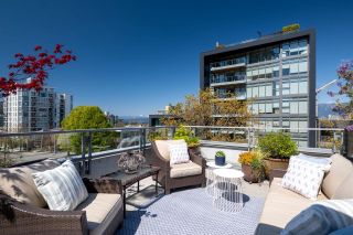 Photo 31: 1576 W 8TH Avenue in Vancouver: Fairview VW Townhouse for sale in "PINTURA" (Vancouver West)  : MLS®# R2873194