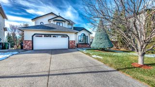 Photo 1: 20 Edgevalley Place NW in Calgary: Edgemont Detached for sale : MLS®# A1160138