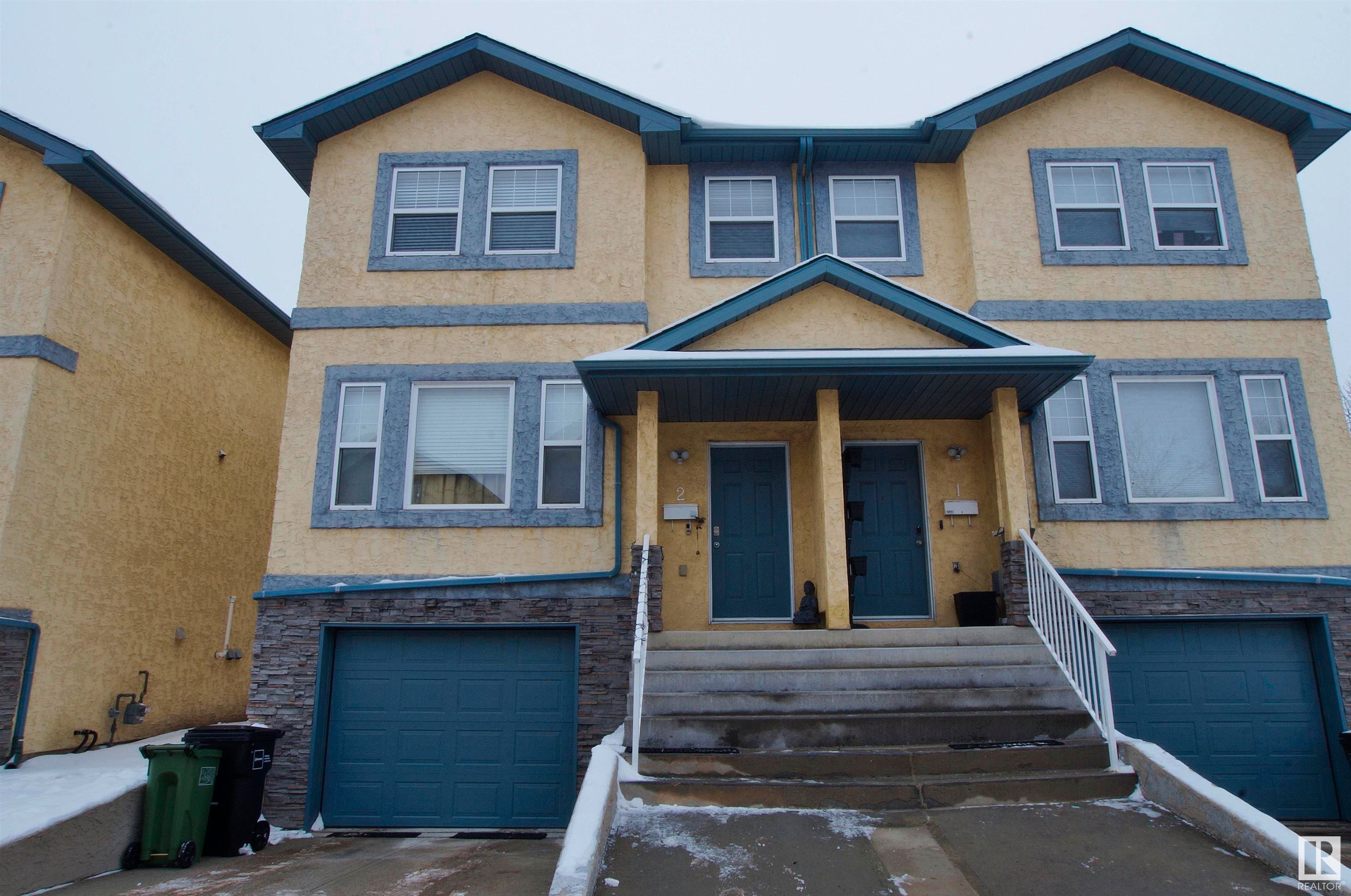 Main Photo: 2 16777 91 Street in Edmonton: Zone 28 House Half Duplex for sale : MLS®# E4324607