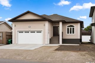 Main Photo: 211 7th Street in Pilot Butte: Residential for sale : MLS®# SK965421