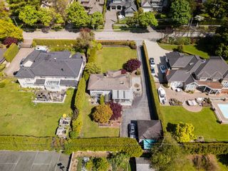 Photo 4: 7958 GOVERNMENT Road in Burnaby: Government Road House for sale in "Government Road" (Burnaby North)  : MLS®# R2881868