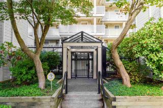 Photo 3: 201 7620 COLUMBIA Street in Vancouver: Marpole Condo for sale in "SPRINGS AT LANGARA" (Vancouver West)  : MLS®# R2113494