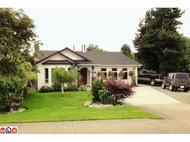 Main Photo: 9371 213TH Street in Langley: Walnut Grove House for sale : MLS®# F1119031