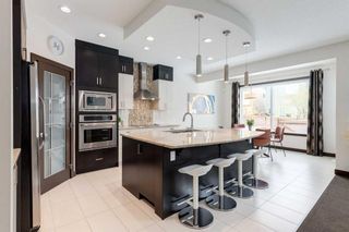 Photo 2: 21 Cougar Ridge Rise SW in Calgary: Cougar Ridge Detached for sale : MLS®# A2128500