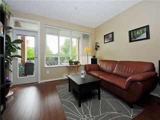 Photo 5: 102 3551 FOSTER Avenue in Vancouver: Collingwood VE Condo for sale in "FINALE" (Vancouver East)  : MLS®# V901635