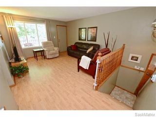Photo 6: 6 BRUCE Place in Regina: Normanview Single Family Dwelling for sale (Regina Area 02)  : MLS®# 549323