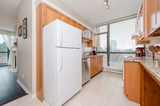 Photo 16: 801 6837 STATION HILL Drive in Burnaby: South Slope Condo for sale in "Claridges" (Burnaby South)  : MLS®# R2239068