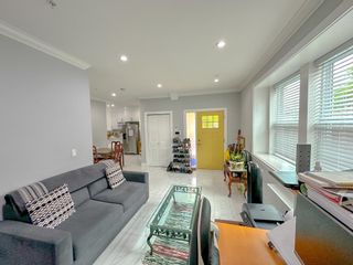 Photo 2: 4650 BALDWIN Street in Vancouver: Victoria VE Townhouse for sale (Vancouver East)  : MLS®# R2879881
