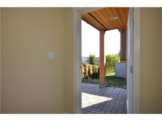 Photo 10: # 17 728 GIBSONS WY in Gibsons: Gibsons & Area Condo for sale (Sunshine Coast)  : MLS®# V909544