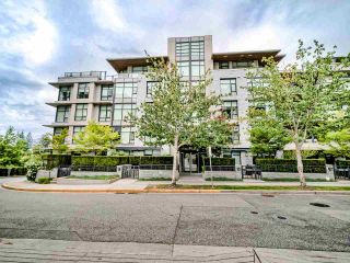 Photo 2: 305 6093 IONA Drive in Vancouver: University VW Condo for sale in "Coast" (Vancouver West)  : MLS®# R2489520