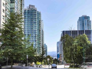 Photo 21: 2106 1331 W GEORGIA Street in Vancouver: Coal Harbour Condo for sale in "The Pointe" (Vancouver West)  : MLS®# R2504782