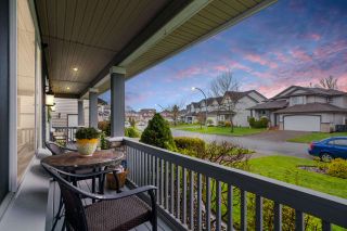 Photo 2: 2642 LURIO Crescent in Port Coquitlam: Riverwood House for sale : MLS®# R2564983