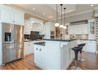 Photo 7: 20220 CHATWIN Avenue in Maple Ridge: Northwest Maple Ridge House for sale : MLS®# R2397466