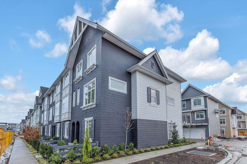 FEATURED LISTING: 1 - 15778 85 Avenue Surrey