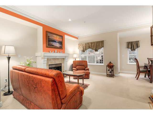 Photo 3: Photos: 7 2688 MOUNTAIN Highway in North Vancouver: Westlynn Townhouse for sale : MLS®# V1105153