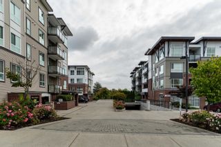Photo 4: 314 6438 195A Street in Surrey: Clayton Condo for sale in "YALE BLOC 2" (Cloverdale)  : MLS®# R2833248