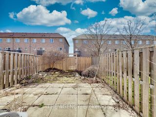 Photo 25: 616 Candlestick Circle in Mississauga: Hurontario House (3-Storey) for sale : MLS®# W8198590
