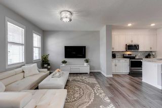 Photo 4: 151 Evanscrest Park NW in Calgary: Evanston Detached for sale : MLS®# A2059309