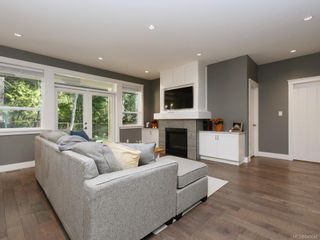 Photo 2: 1032 Deltana Ave in Langford: La Olympic View House for sale : MLS®# 840646