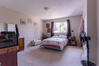 Photo 4: 969 Bray Ave in Langford: La Langford Lake Half Duplex for sale : MLS®# 880255