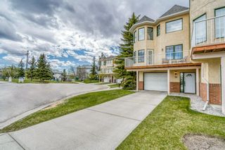 Photo 3: 89 Patina Hill SW in Calgary: Patterson Row/Townhouse for sale : MLS®# A1221814