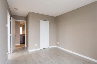 Photo 2: 1107 39 SIXTH Street in New Westminster: Downtown NW Condo for sale in "QUANTUM" : MLS®# R2371765
