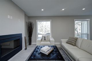 Photo 8: 210 OAKMOOR Place SW in Calgary: Oakridge House for sale : MLS®# C4111441