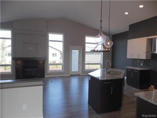 Photo 7: 29 Dovetail Crescent in Oak Bluff: RM of MacDonald Residential for sale (R08)  : MLS®# 1719867