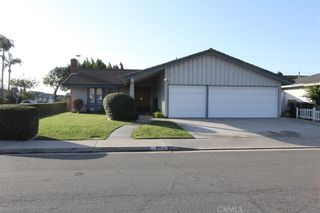Photo 2: 9714 Chenille Avenue in Fountain Valley: Residential for sale (16 - Fountain Valley / Northeast HB)  : MLS®# OC20007904
