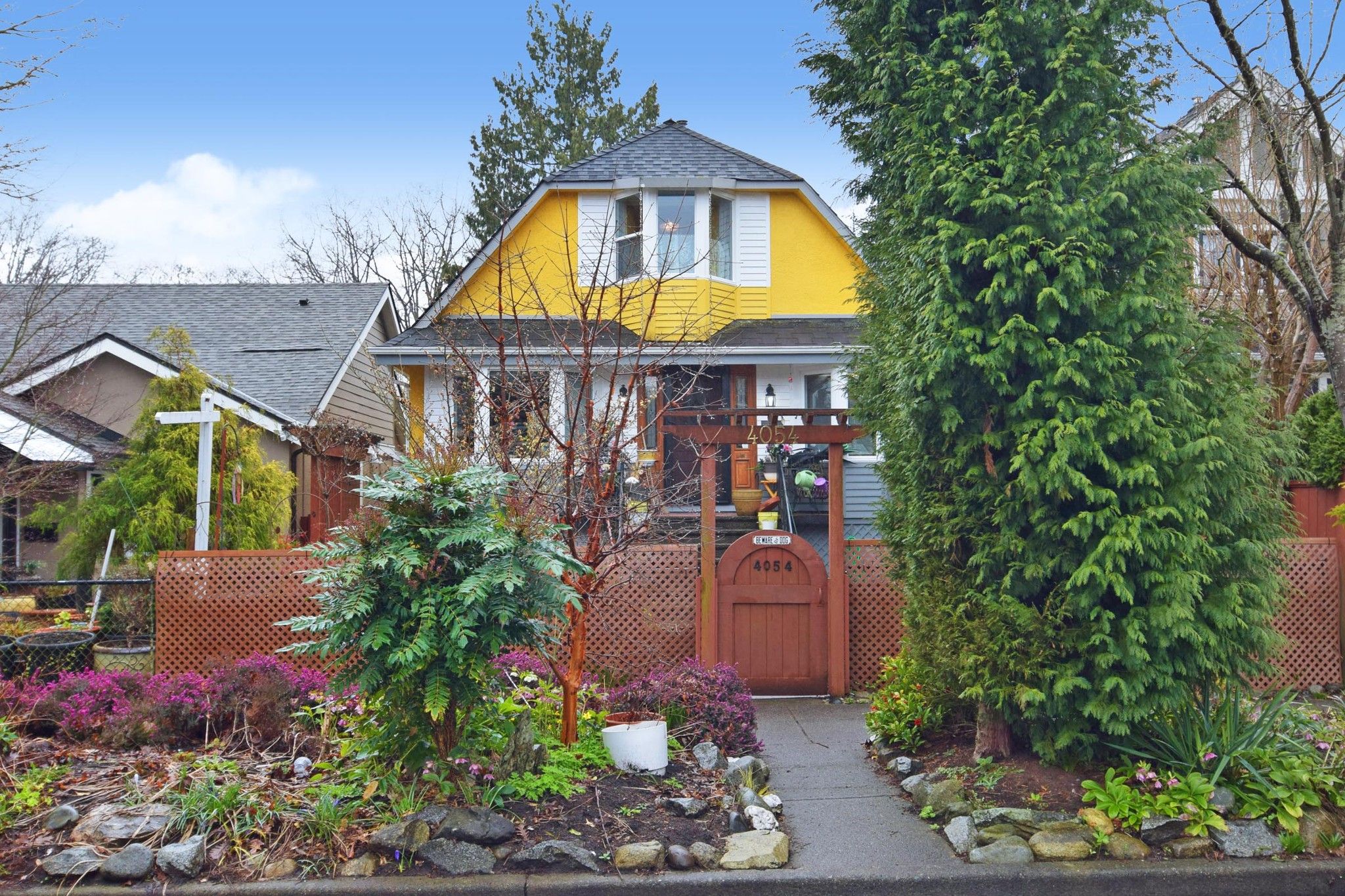 Main Photo: 4054 W 31ST Avenue in Vancouver: Dunbar House for sale (Vancouver West)  : MLS®# R2556592