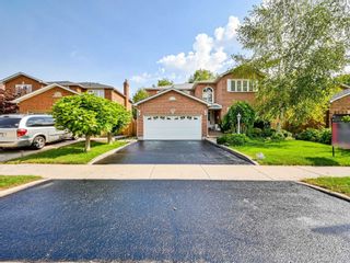 Photo 2: 452 Hedgerow Lane in Oakville: Iroquois Ridge North House (2-Storey) for sale : MLS®# W5355306